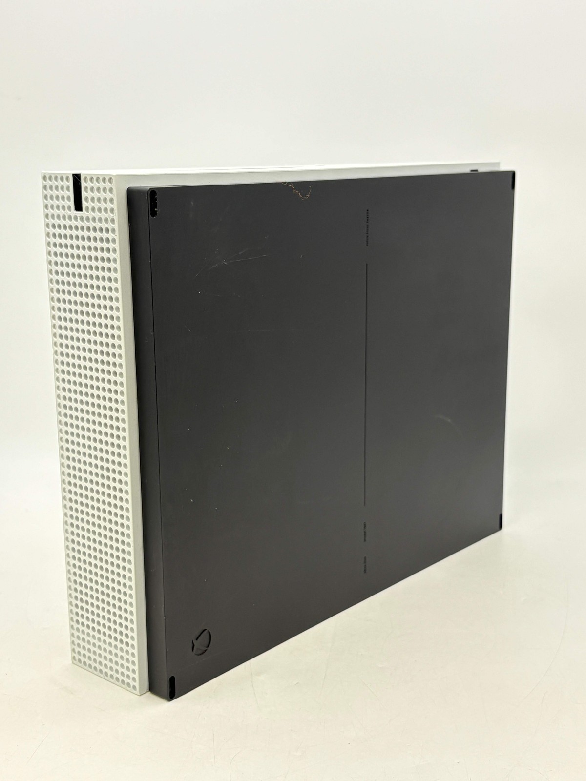 Microsoft Xbox One S 1681 500GB Standard Edition White Used