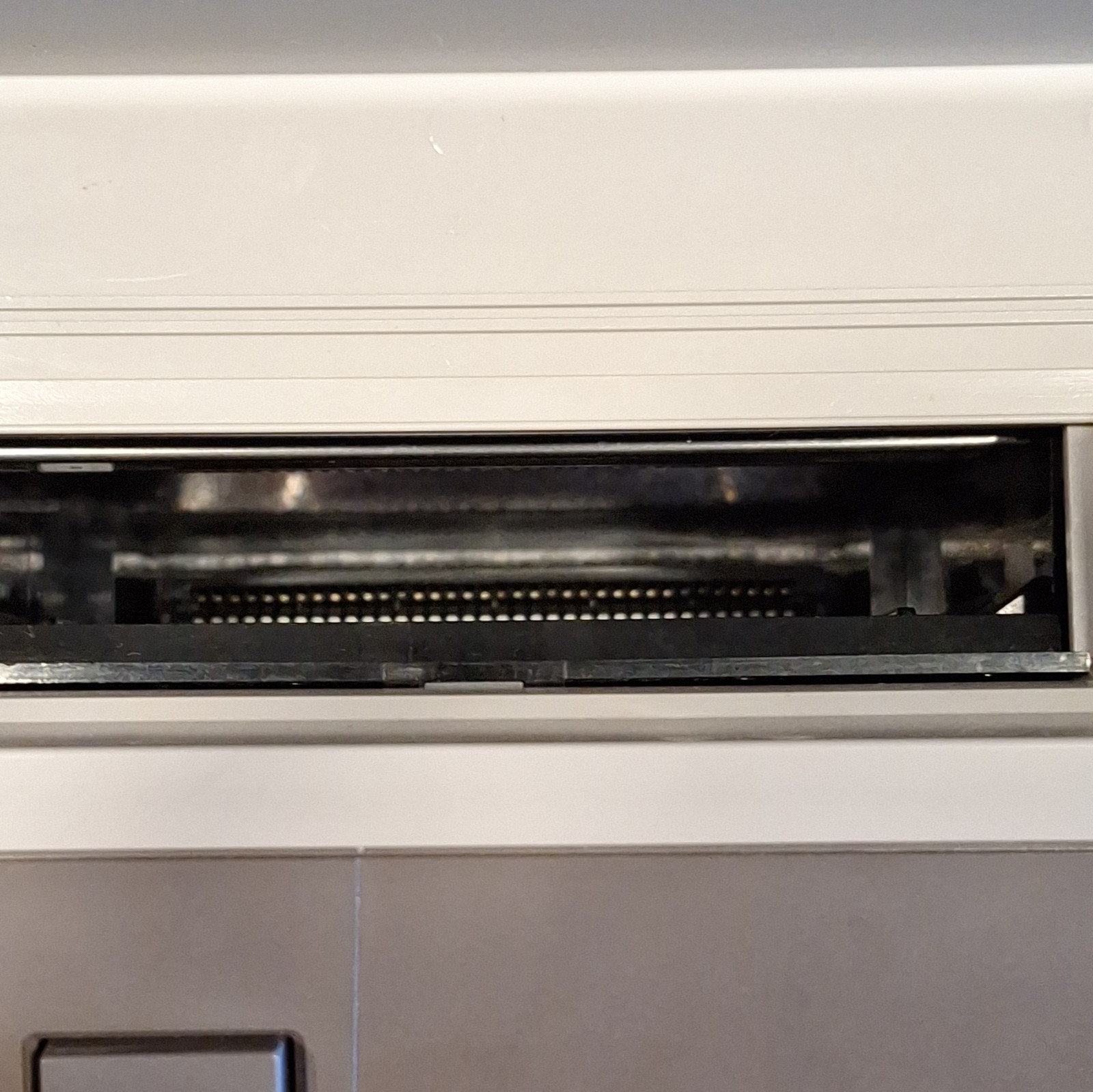 Nintendo Entertainment System (NES) Bundle w/Controllers,Power Supply AV Cables