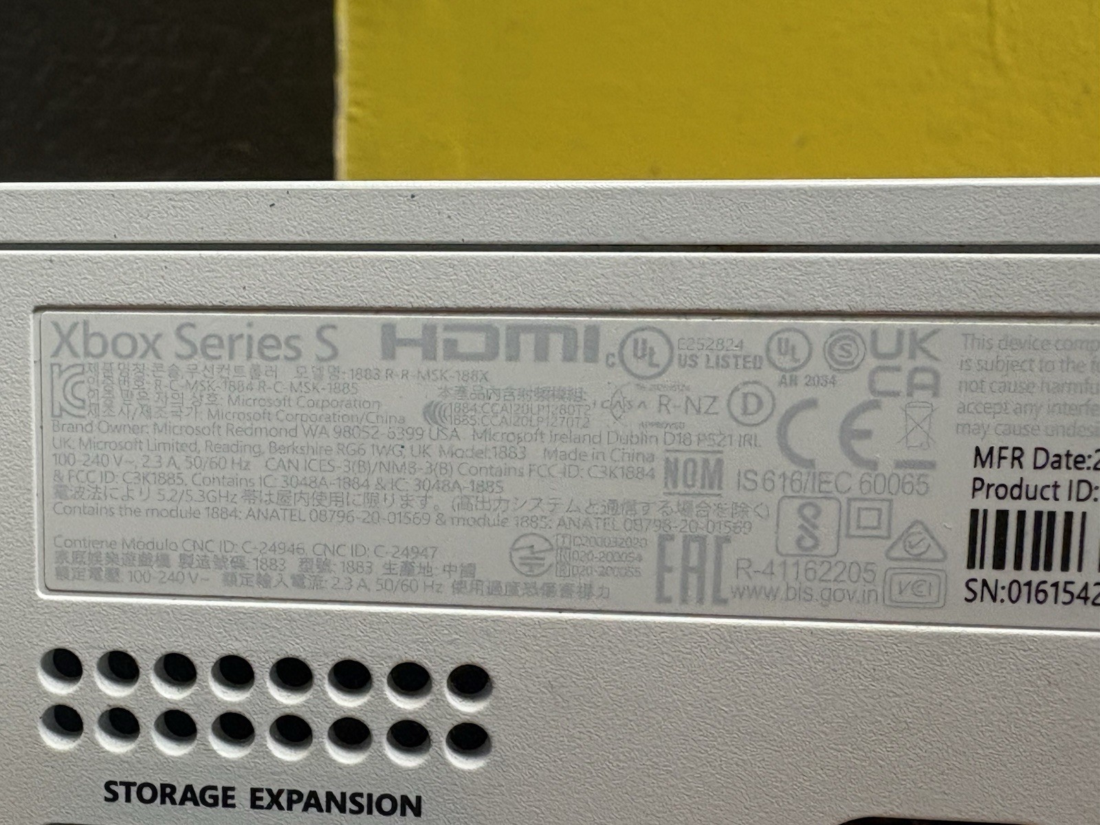Microsoft Xbox Series S 512GB 2020 White 1883 W/ Seagate SRD0MX1 1TB SSD