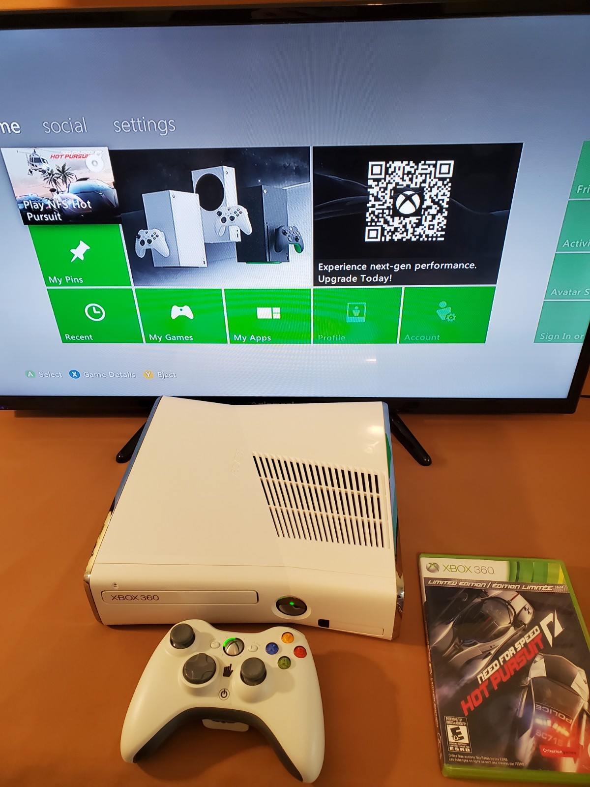 Xbox 360 Slim Glossy White 250gb Kinect Skylanders Special Edition Full Renewal