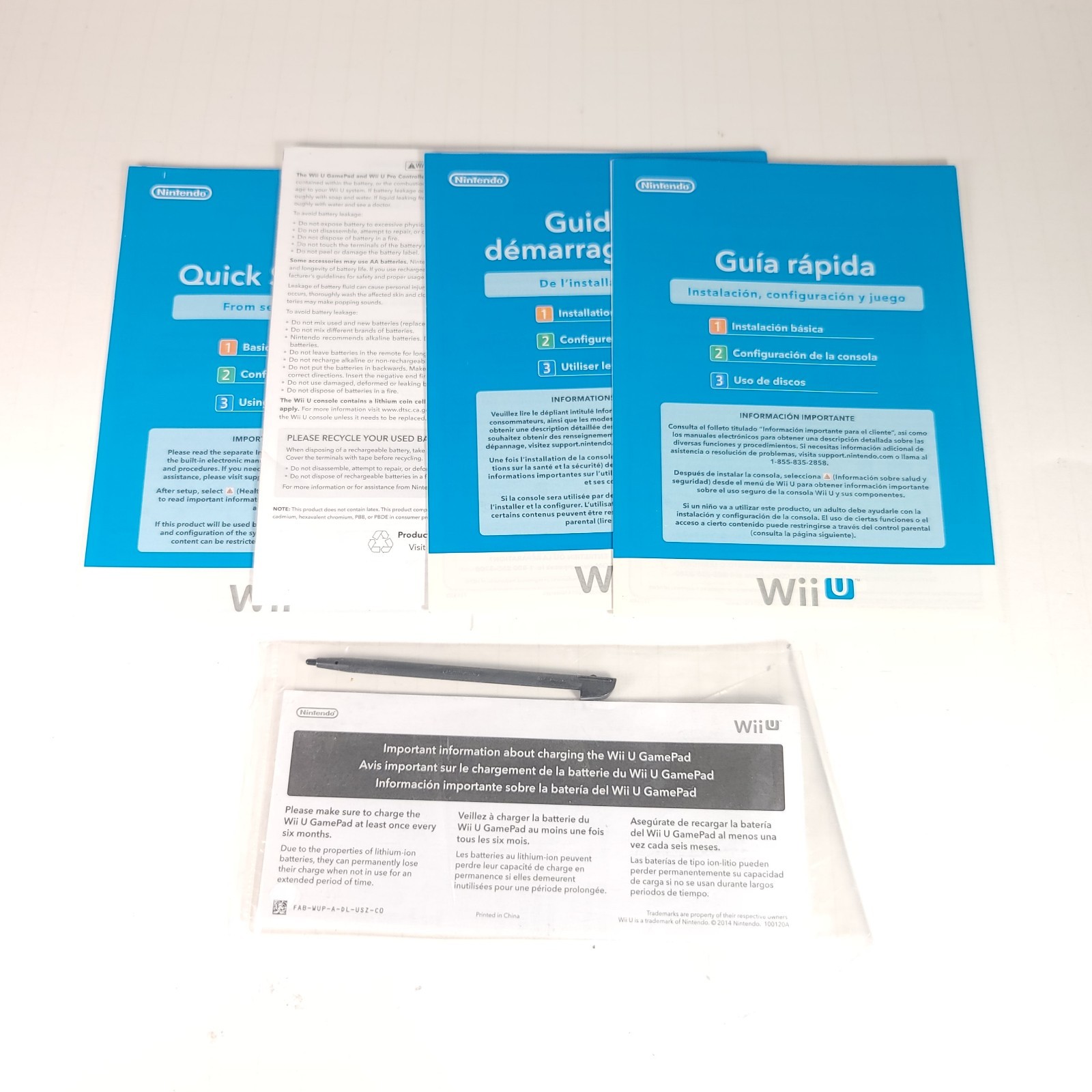 Nintendo Wii U 32GB Super Mario 3D World Deluxe Set CIB Console Bundle Box