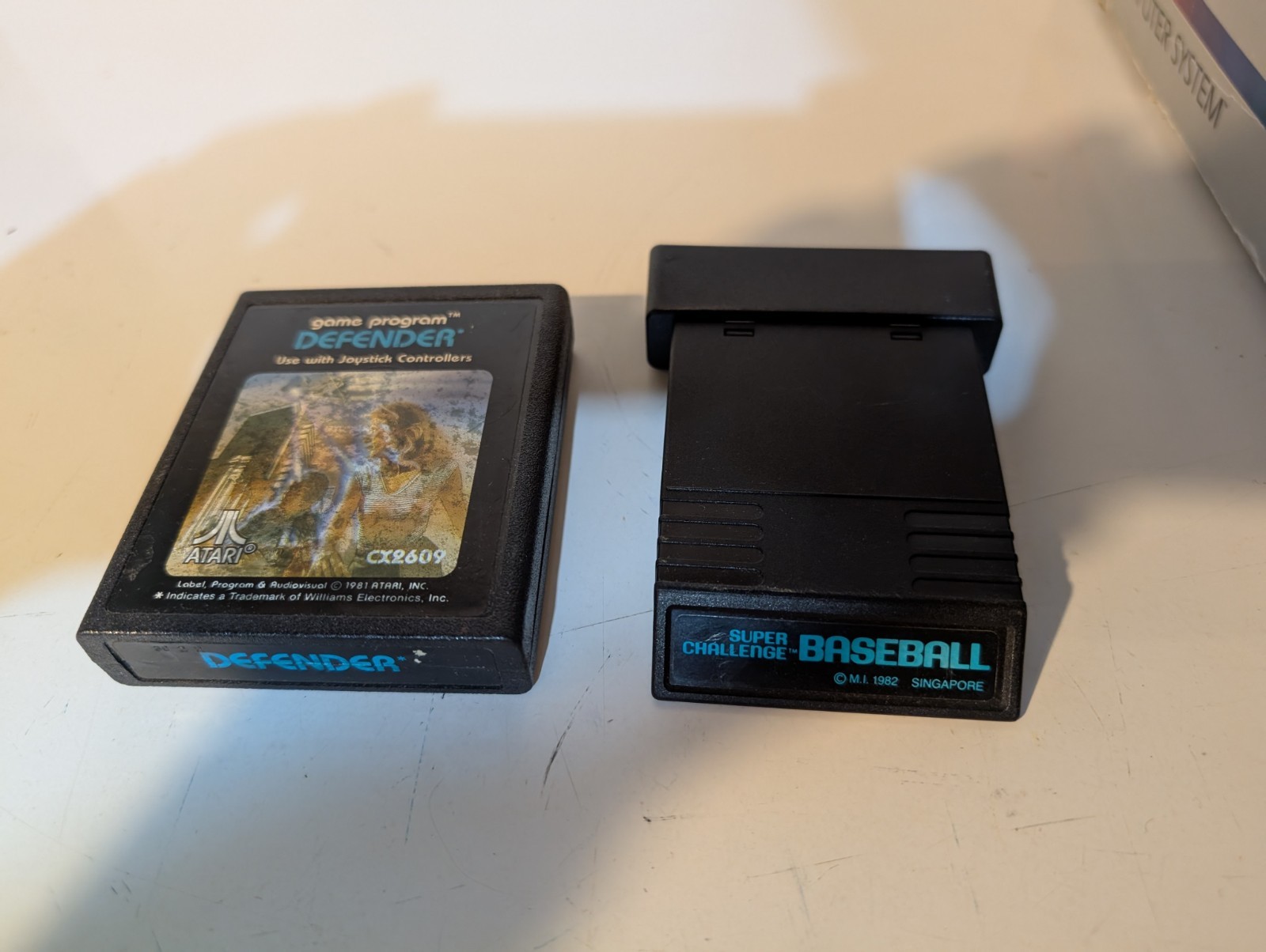 Atari 2600 Game Console, 2 Games, 2 Joystick, Manual