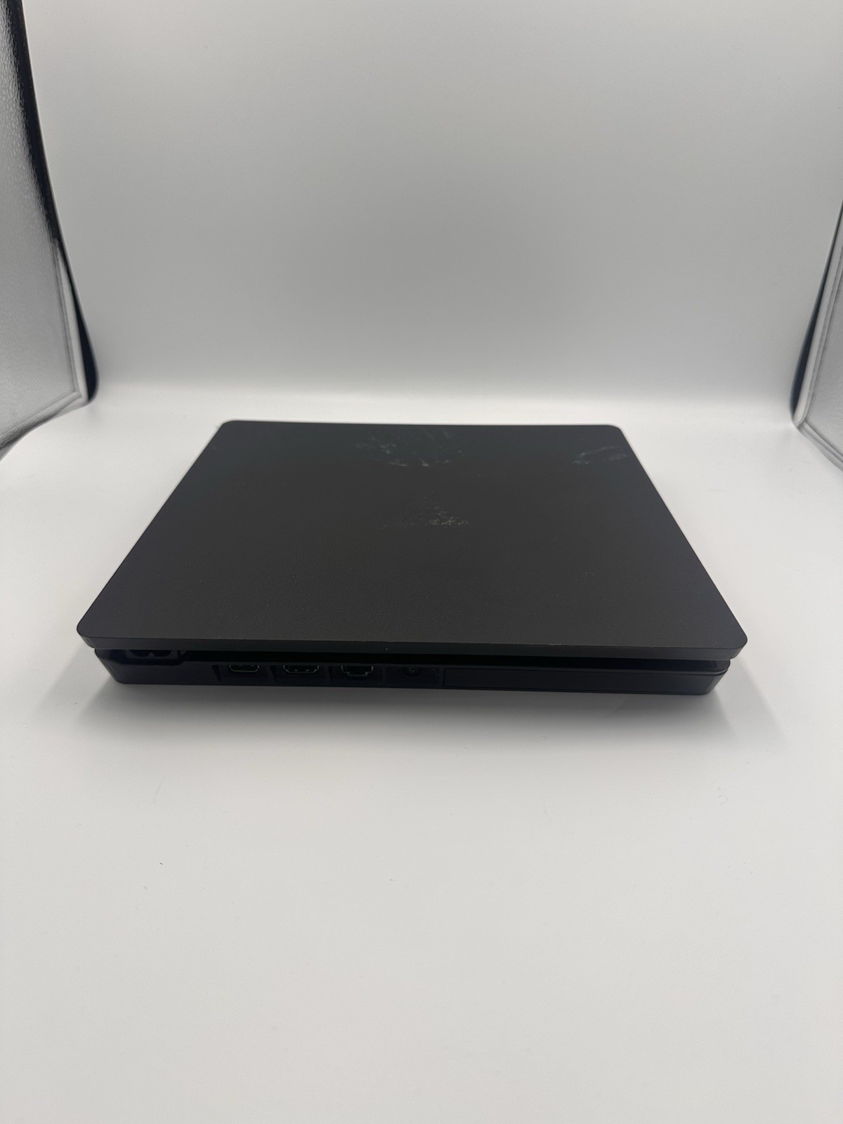 Sony PlayStation 4 Slim 1TB Bundle – Games & Controller BUNDLE! *CLEAN & TESTED