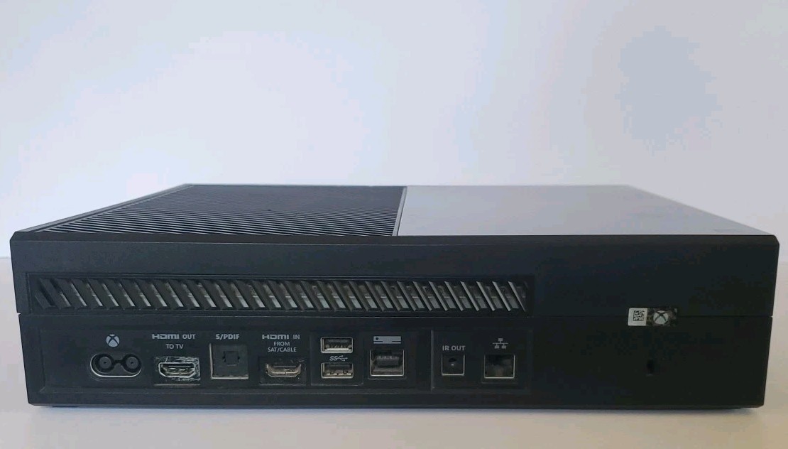 Microsoft Xbox One 500GB Console w/Power TESTED!