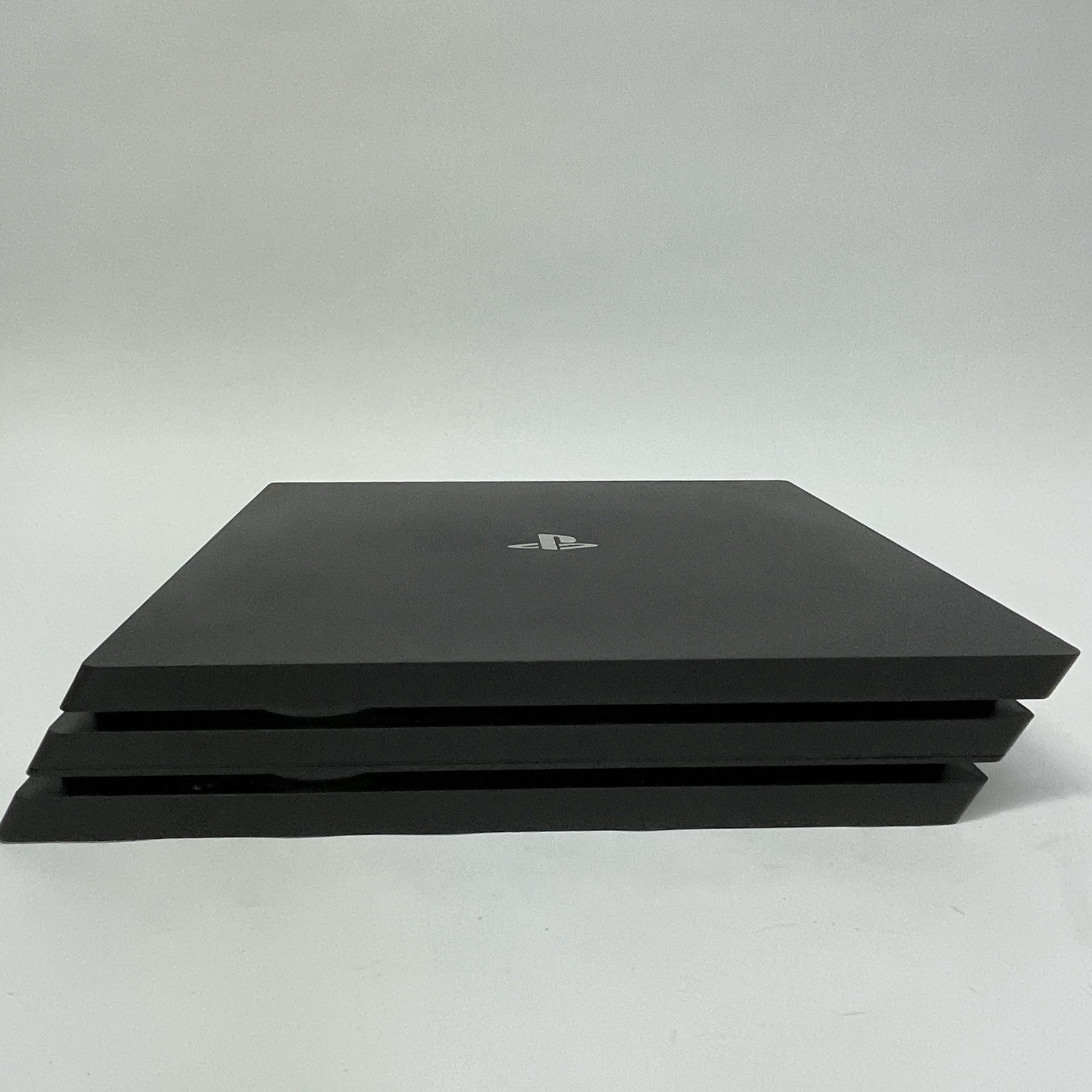 Sony PlayStation 4 Pro CUH-7215B 1TB Console Controller Power Cord PS4 Tested