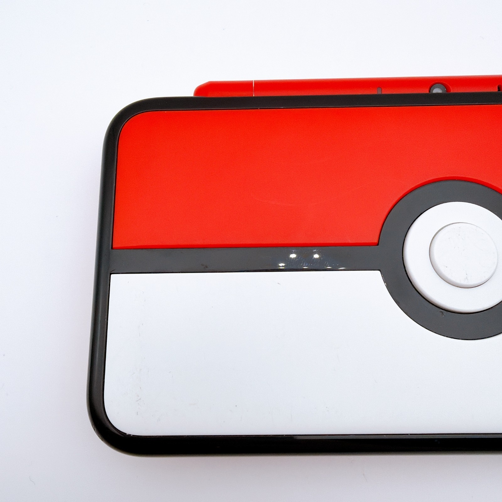 Nintendo new 2DS XL LL Pokemon Monster Ball Edition Red White Japan [Excellent]