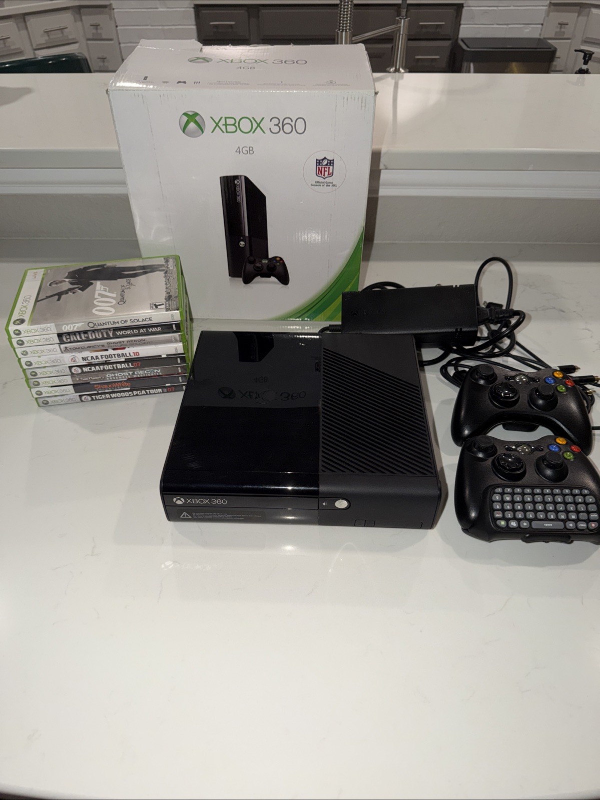 Microsoft Xbox 360 E 4GB Console Black CIB w/ Two Controllers, & 8 Games TESTED!