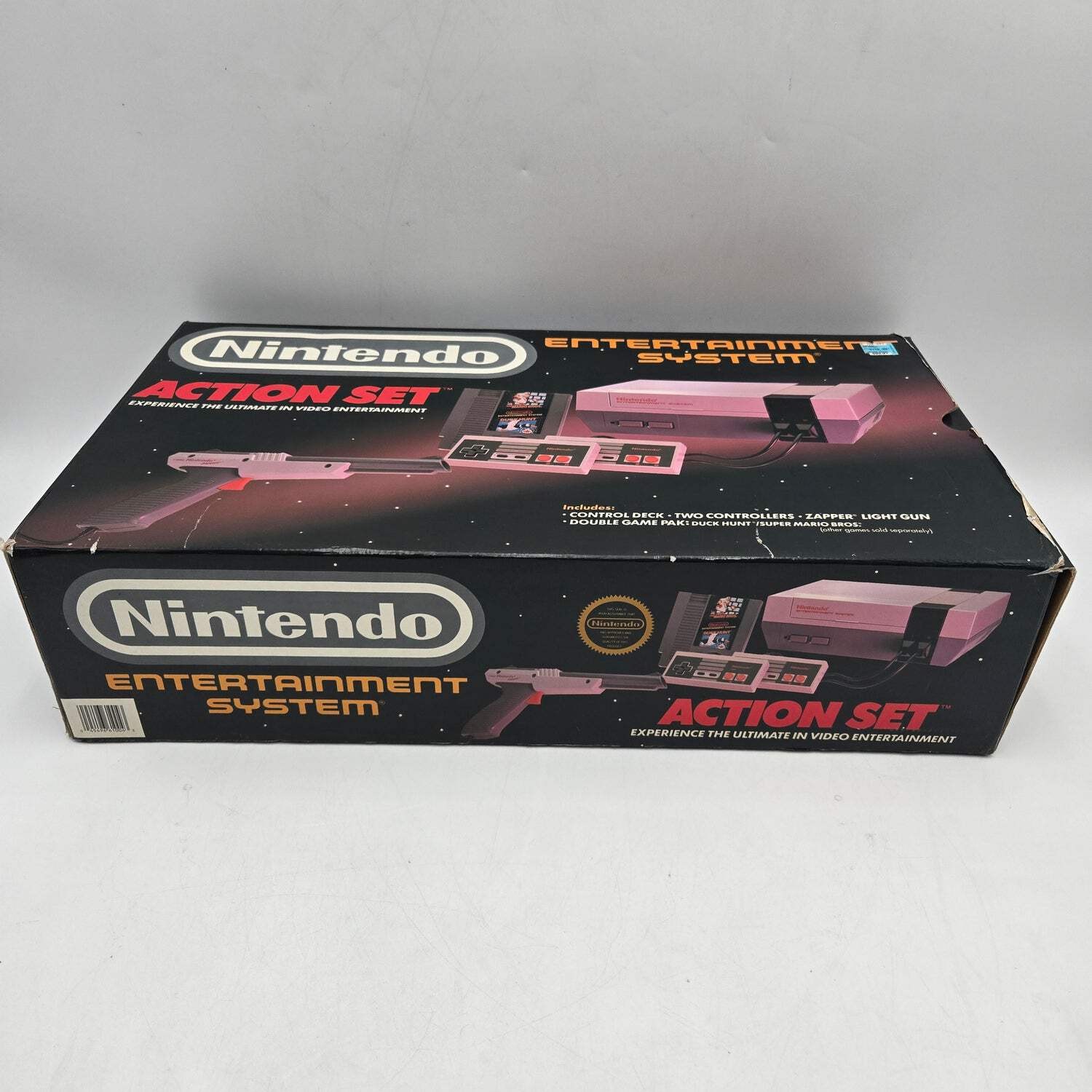 Nintendo Entertainment System NES Video Game Console NES-001 Gray