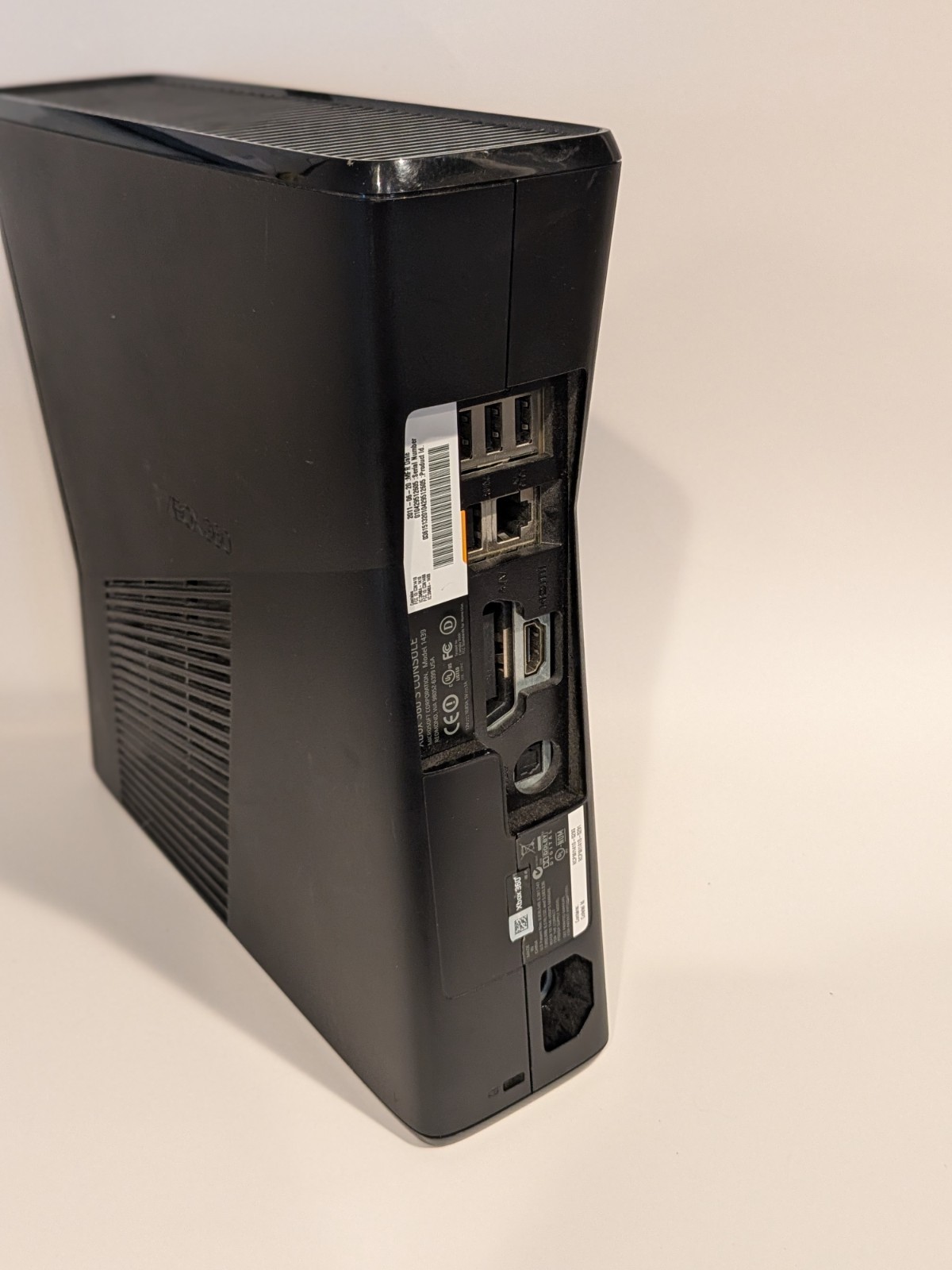 MICROSOFT XBOX 360 SLIM – FULL CONSOLE Tested