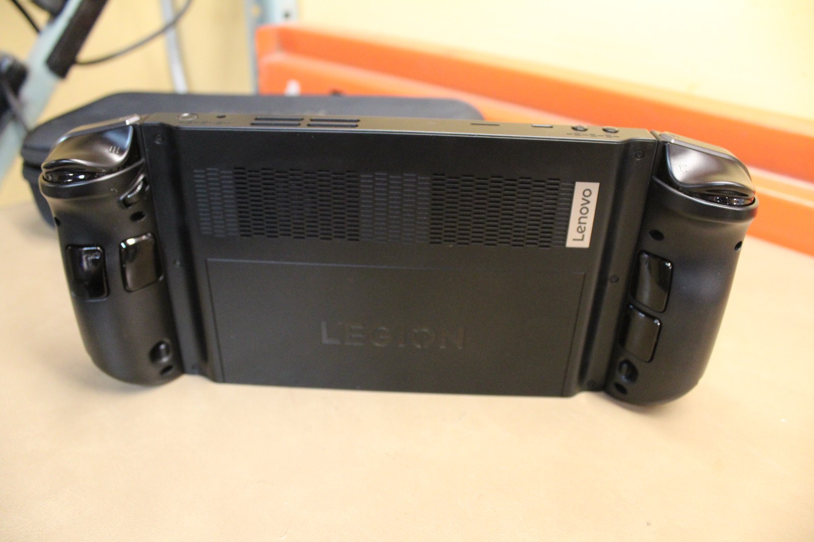 Lenovo Legion Go 8APU1 512GB Handheld Console AS IS READ