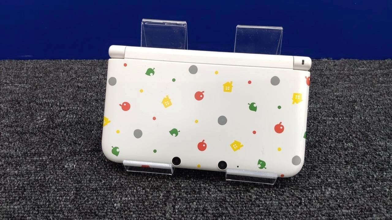 Nintendo 3DS XL LL Animal Crossing Edition SPR-001 Handheld Console A2139