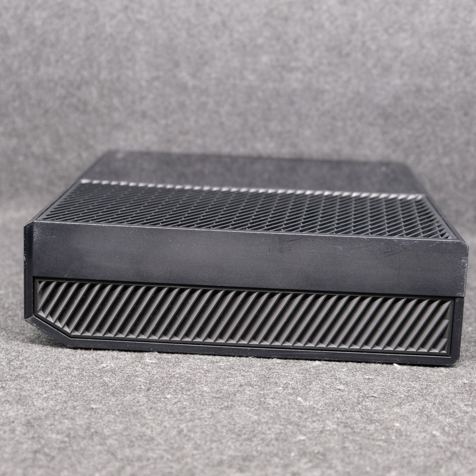 Xbox One Console [500gb] Console Only – Tested and Working in Good Condition