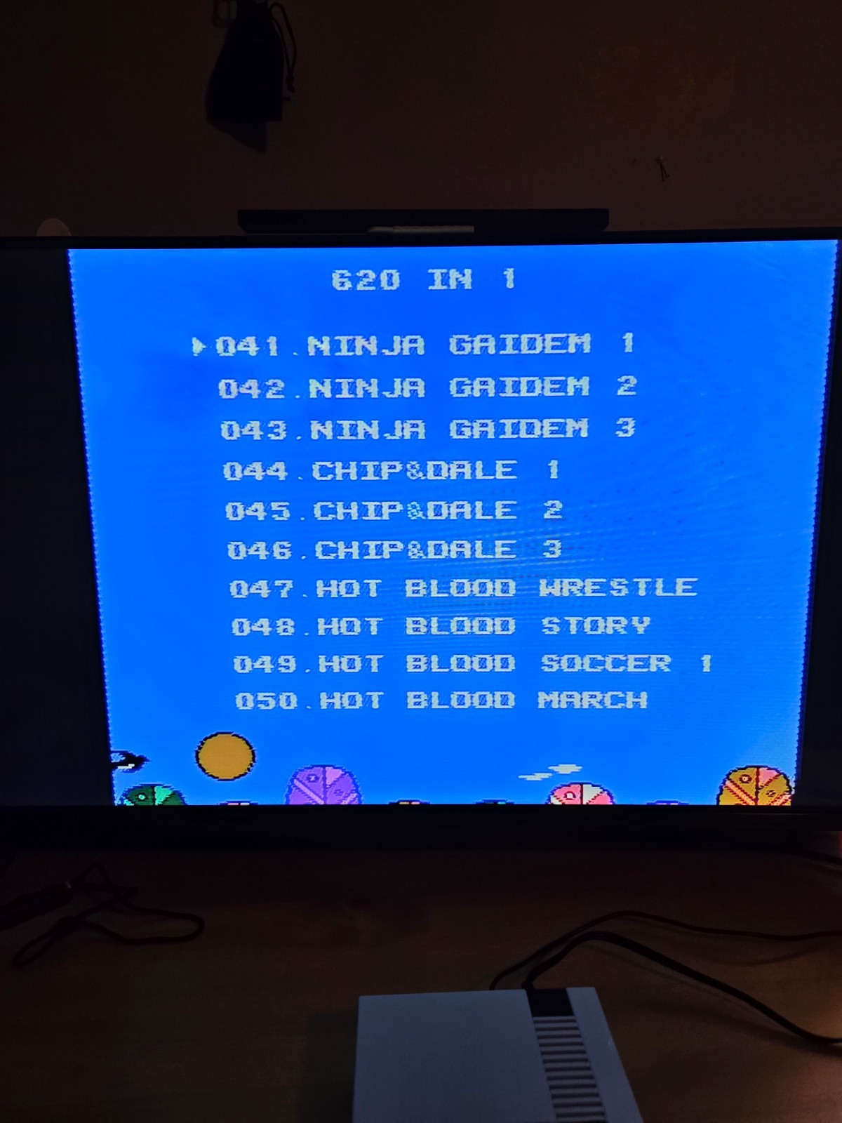 Nintendo Entertainment System Video Game Mini Console Built-In 620 Classic Games