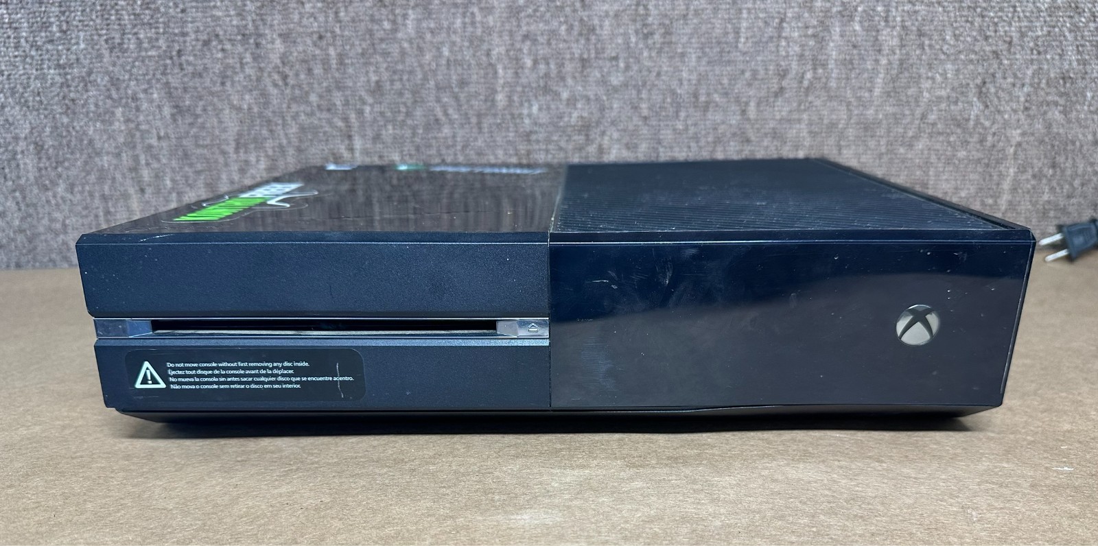 Microsoft Xbox One Console model 1540 500GB – Damaged