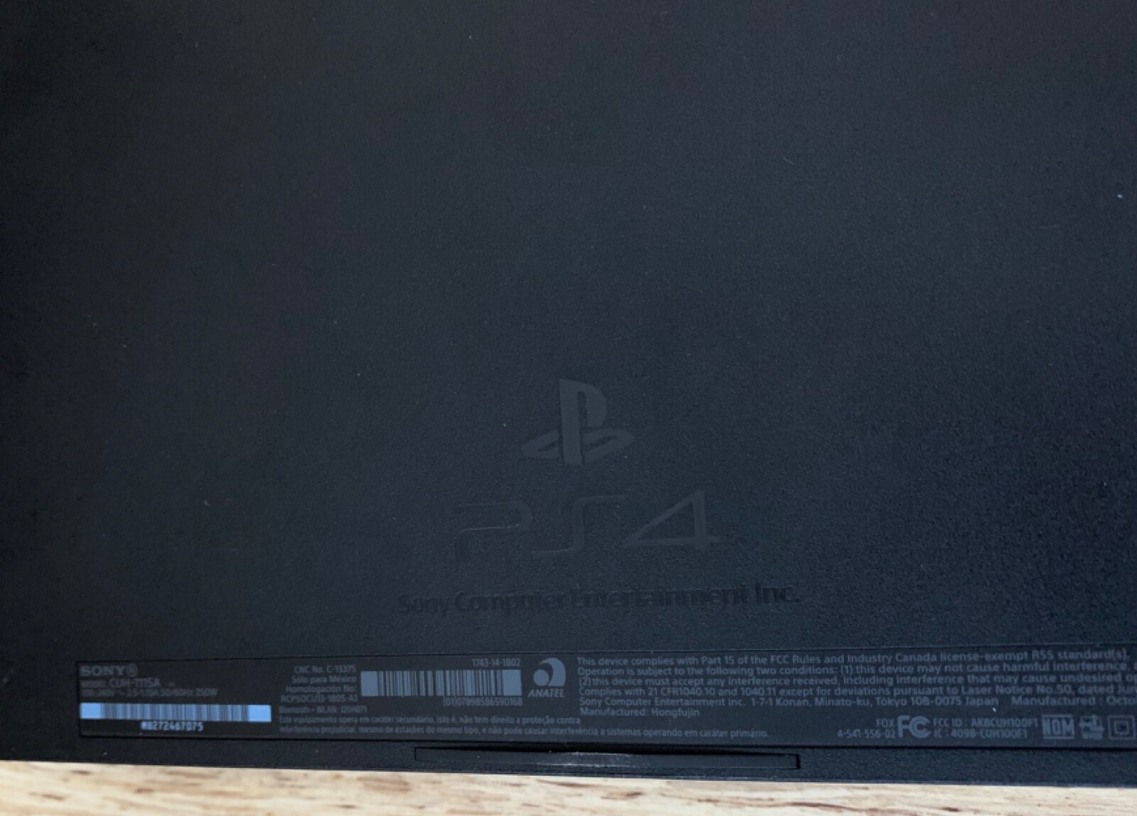 Playstation 4 PS4 500GB 2 Controller & Wires *DISPLAY ISSUE – DISC DRIVE ISSUE*