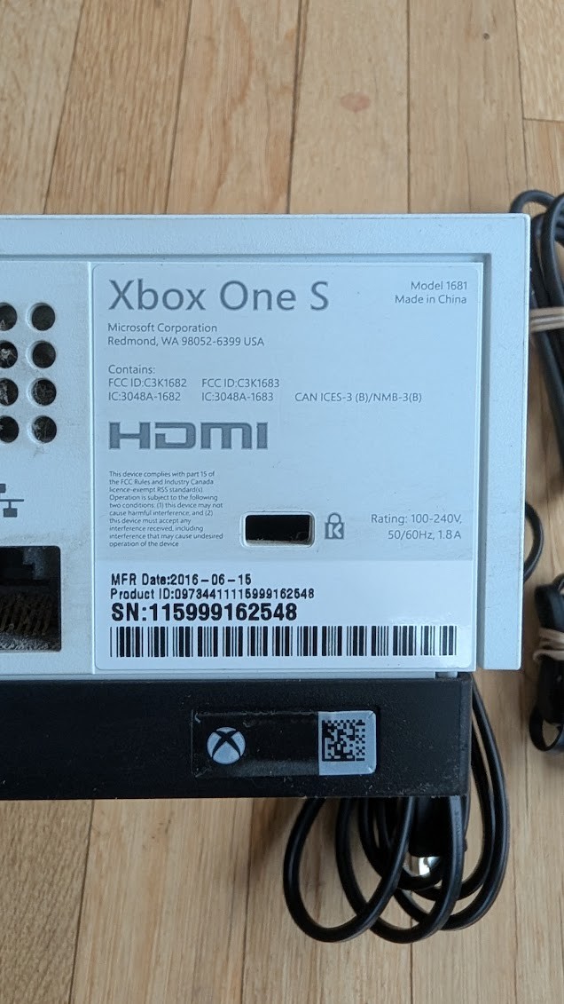 Microsoft Xbox One S 2 TB Console – White COMPLETE model 1681