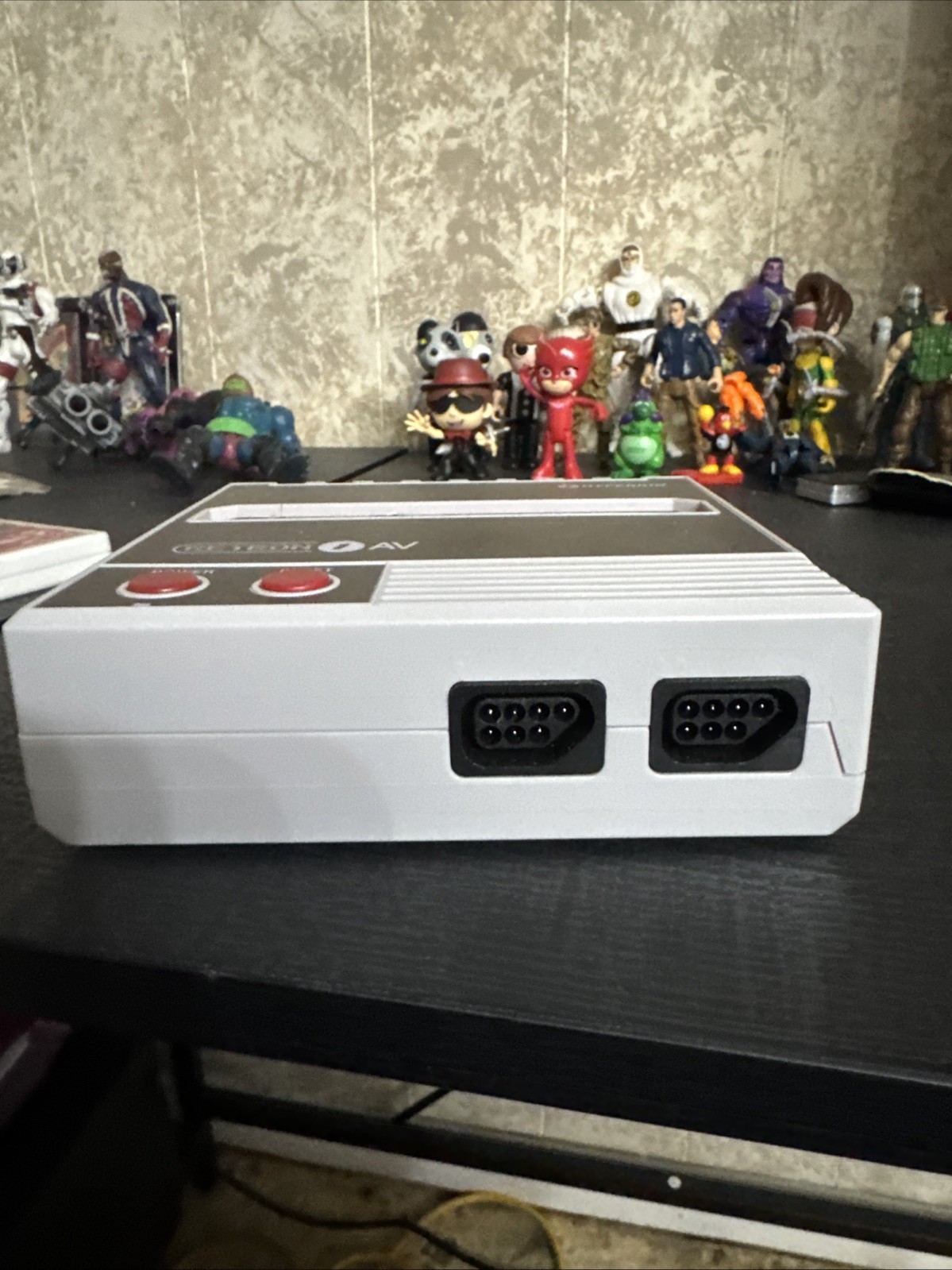 Hyperkin M07473-GR Gaming Console – Gray, Tested And Working!