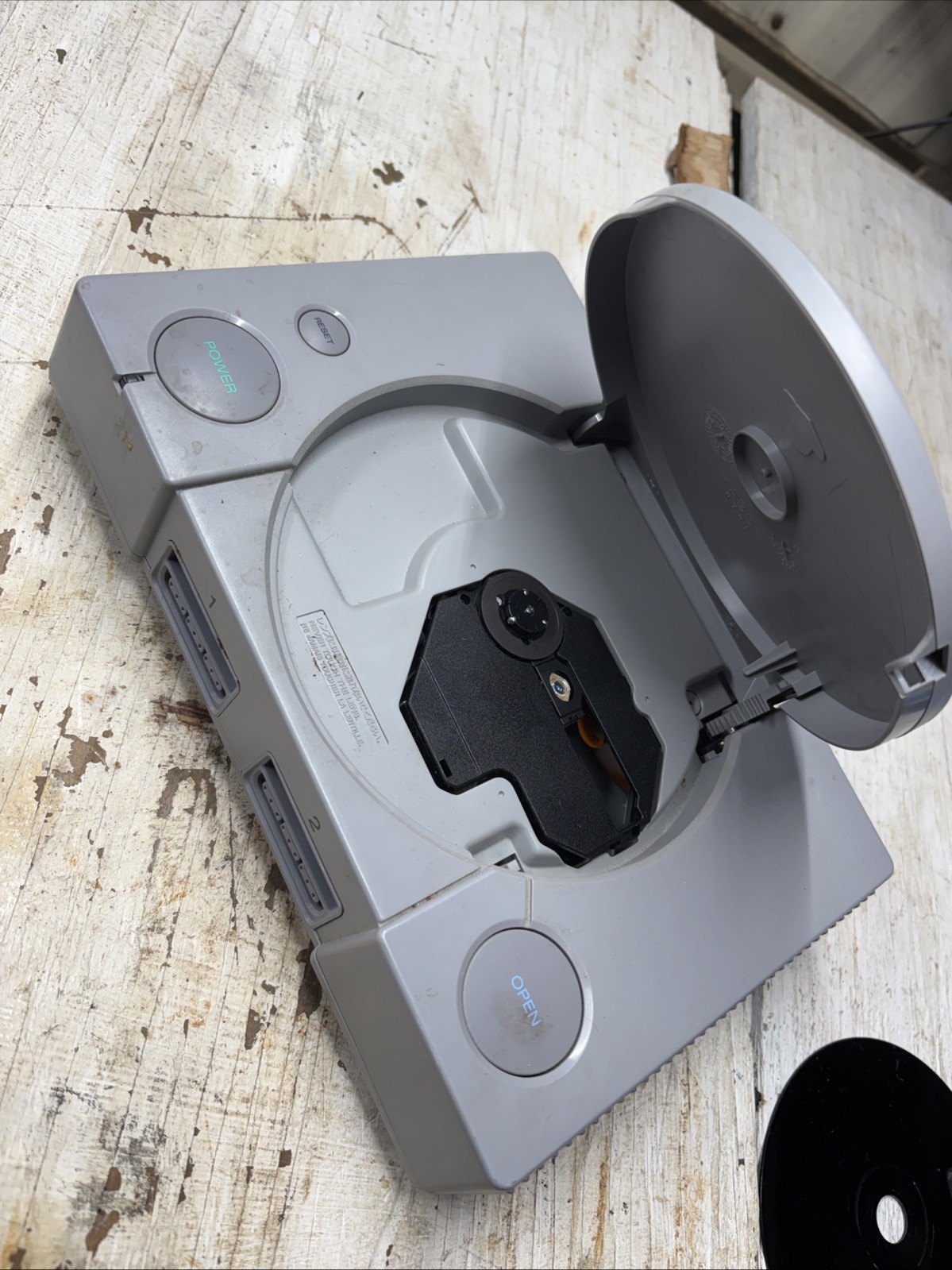 Sony PlayStation Launch Edition Gray Console (SCPH-5001) Powers On Don’t Spin