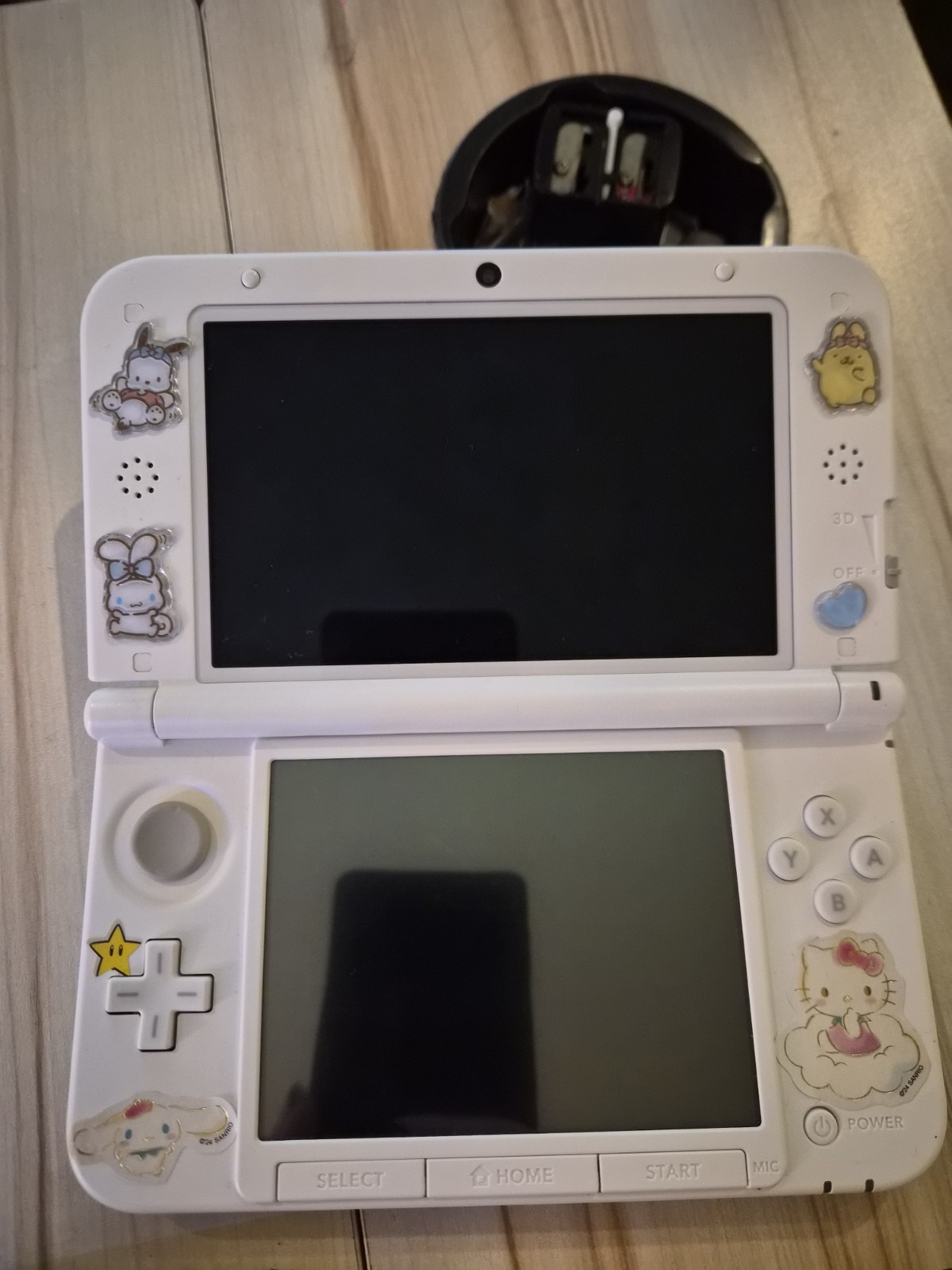Nintendo 3DS LL SPR-001 Blue/White Console w/ Orange Mario Case & 4 DS Games