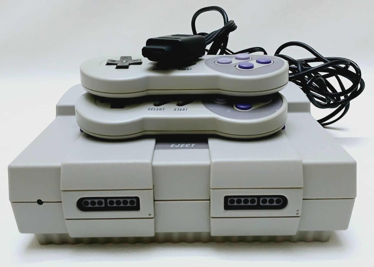 Super Nintendo Entertainment System Console SNS-001 – For Parts Only