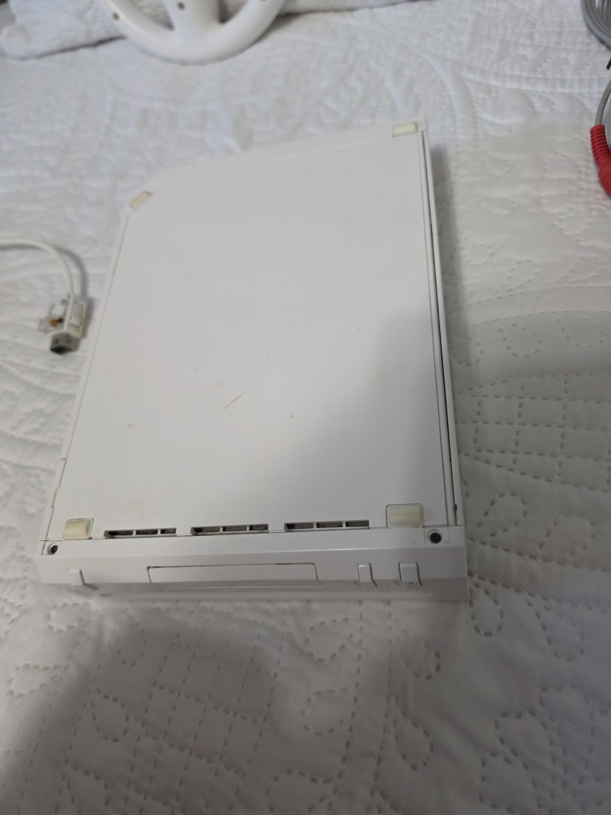 Nintendo Wii White Console Bundle Tested/Working RVL-001 W/assesories