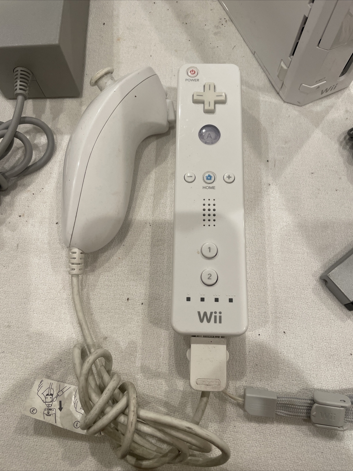 Nintendo Wii Launch Edition White Console RVL-001 CONTROLLER NUNCHUK *New Laser*