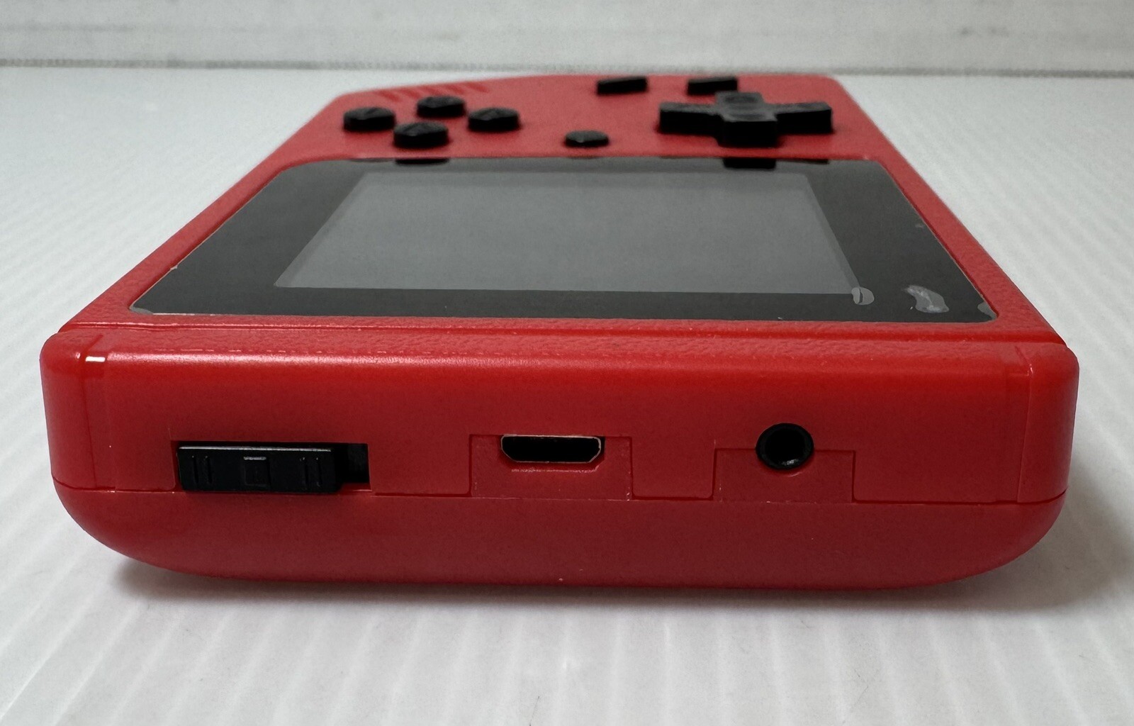 Merkury Innovations Arcade Fun Portable Game Console 200 Games Red w/ Charger