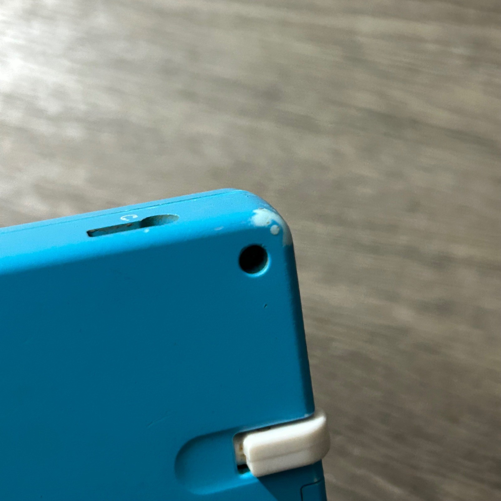 Nintendo DSi Handheld Console Blue Electric Blue With Charger TWL-001