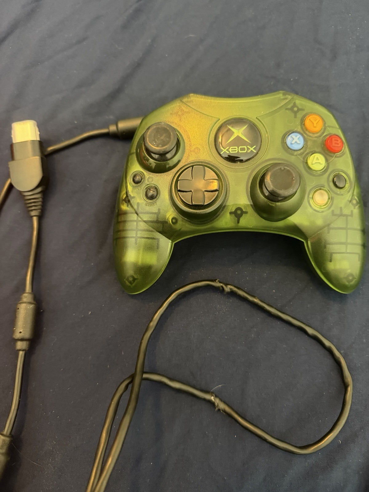 ⁠Xbox HALO Green Console Bundle – 8 Controllers 21 Games -Tested Limited Edition