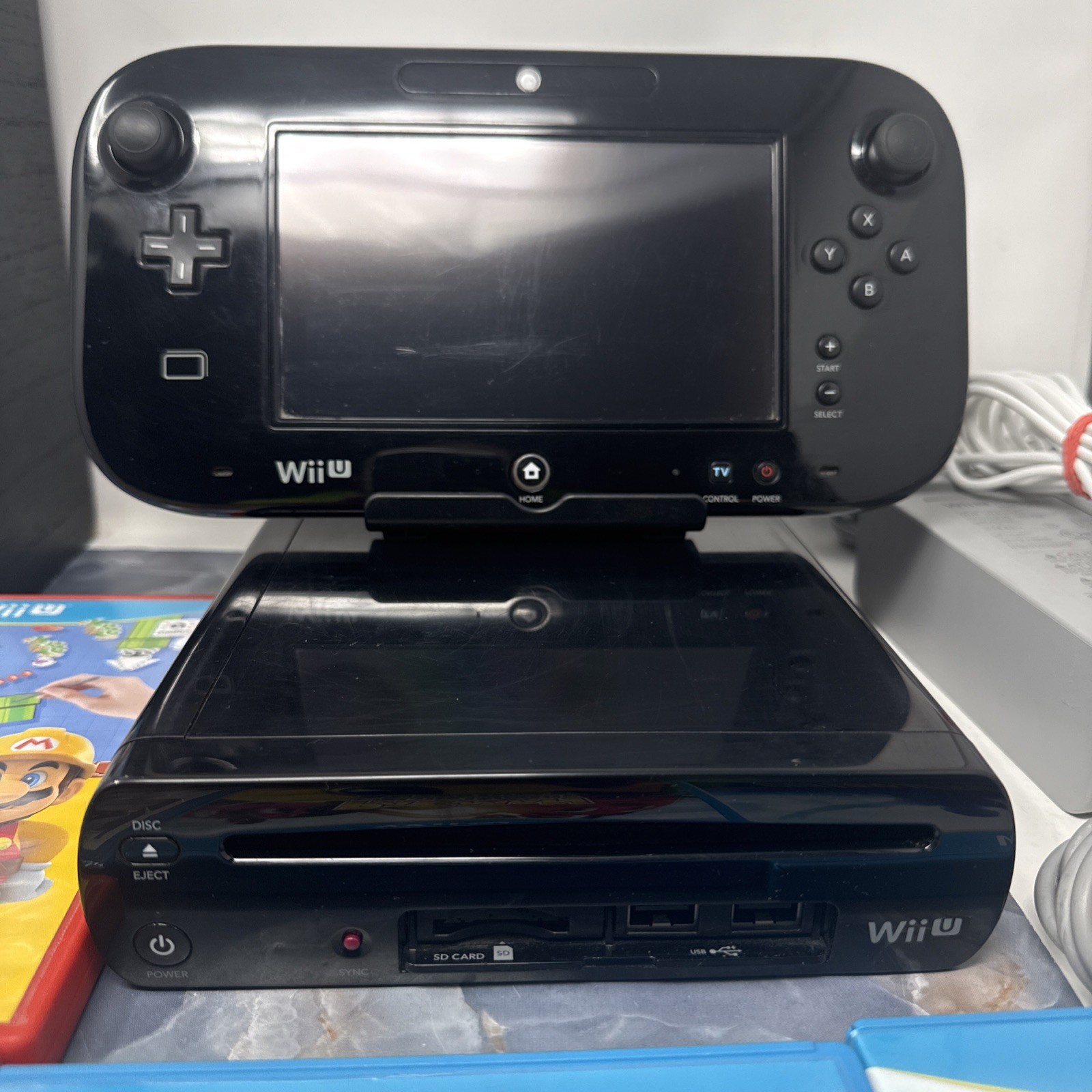 Nintendo Wii U Bundle With 11 Games Tested And Working