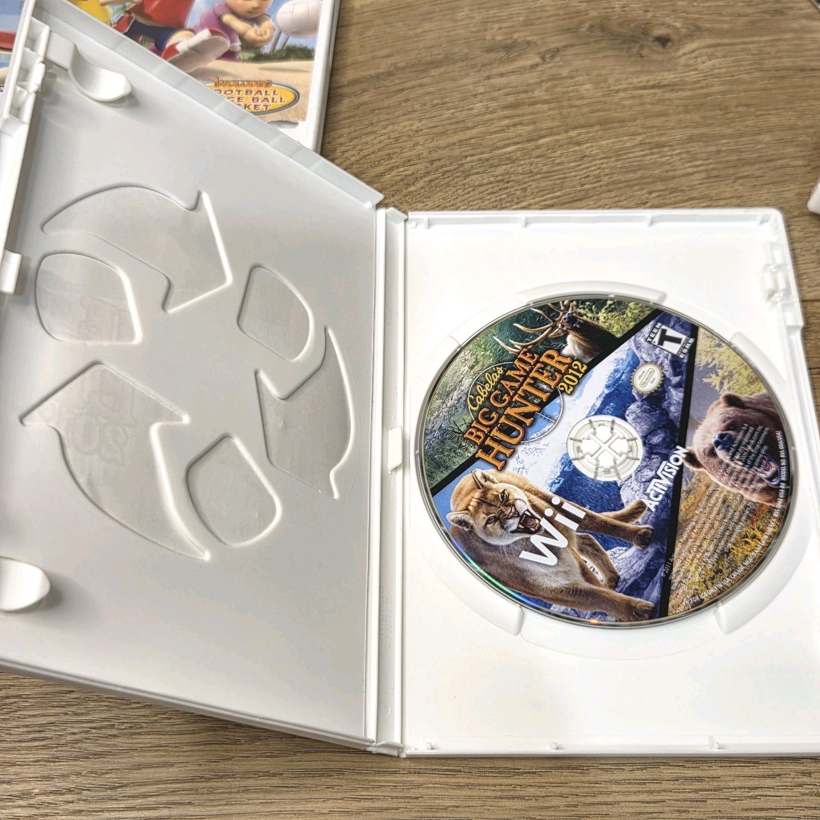 Nintendo Wii Console RVL-001 Bundle w/ Remotes Nunchucks Gun Games Manuals