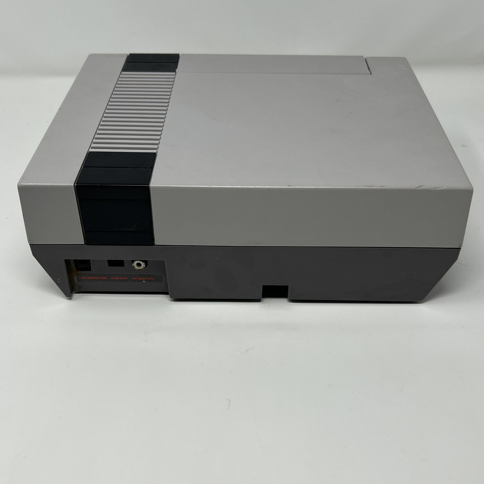 Nintendo NES Console Bundle NEW 72 Pin 1 Controllers Castlevania