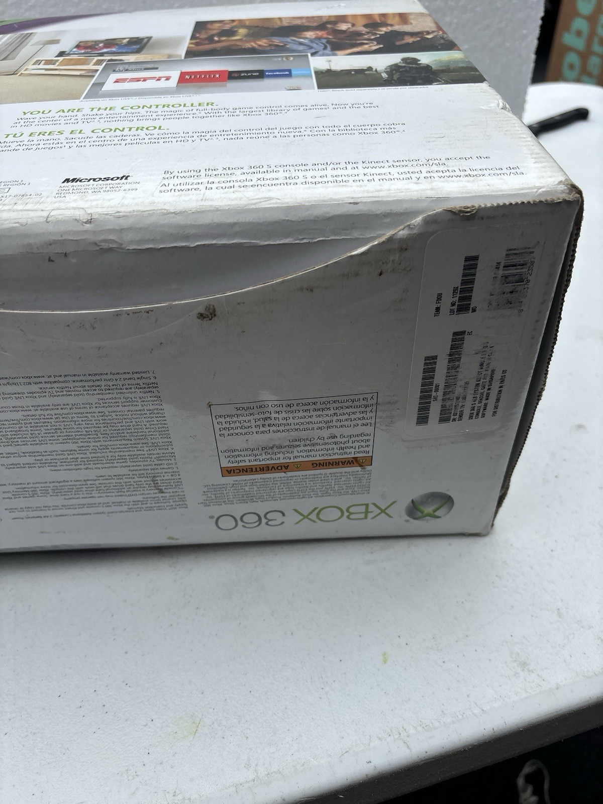 Microsoft Xbox 360 S Gaming Console and Kinect 4gb In Box Tested Look