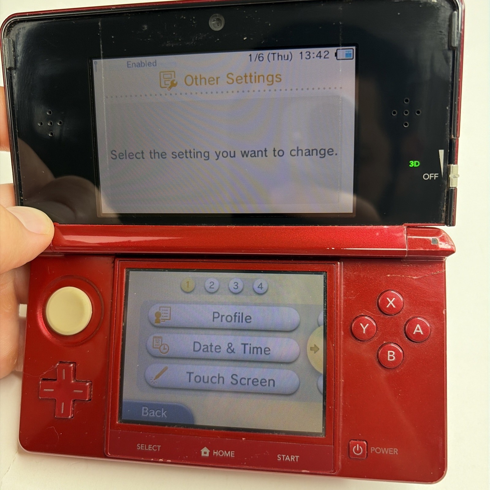 Nintendo 3DS System – Red Region USA, Charger US Model