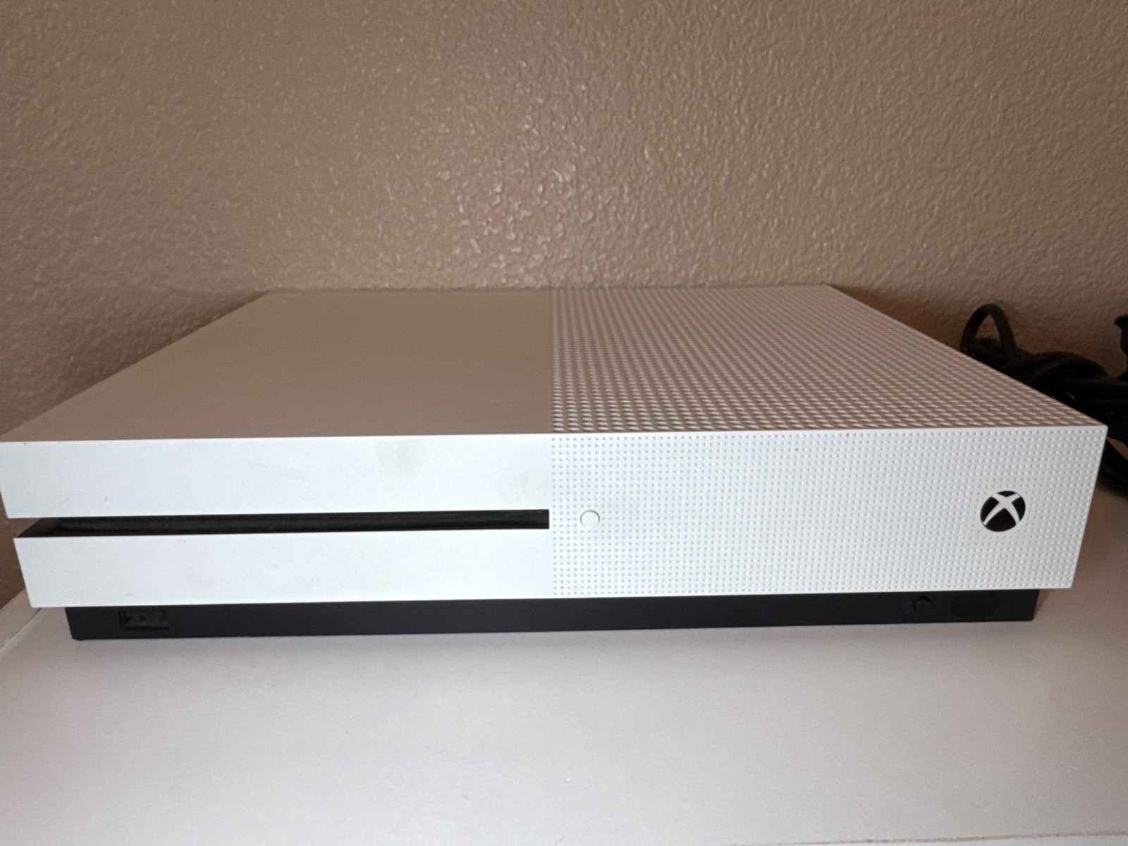 Xbox One S 1TB Console – White (XBS1TB)