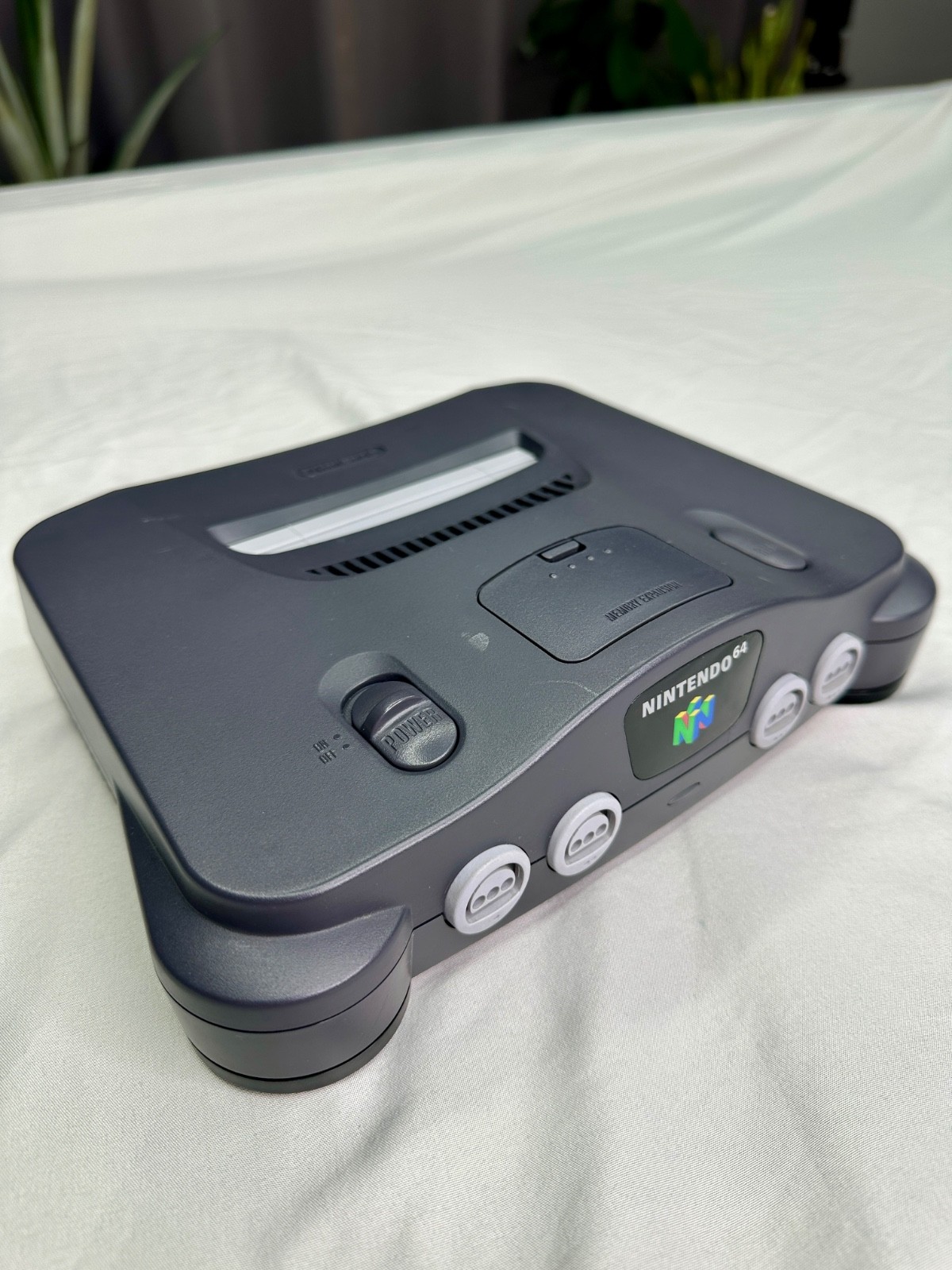 Nintendo 64 Console Bundle – Read Description