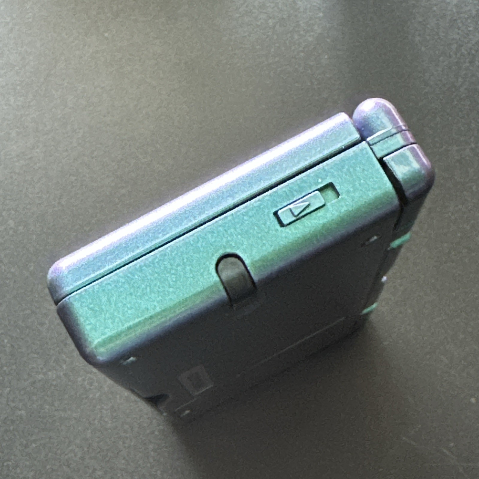 Game + USB C Chameleon Green Purple Nintendo DS Lite Handheld Console System
