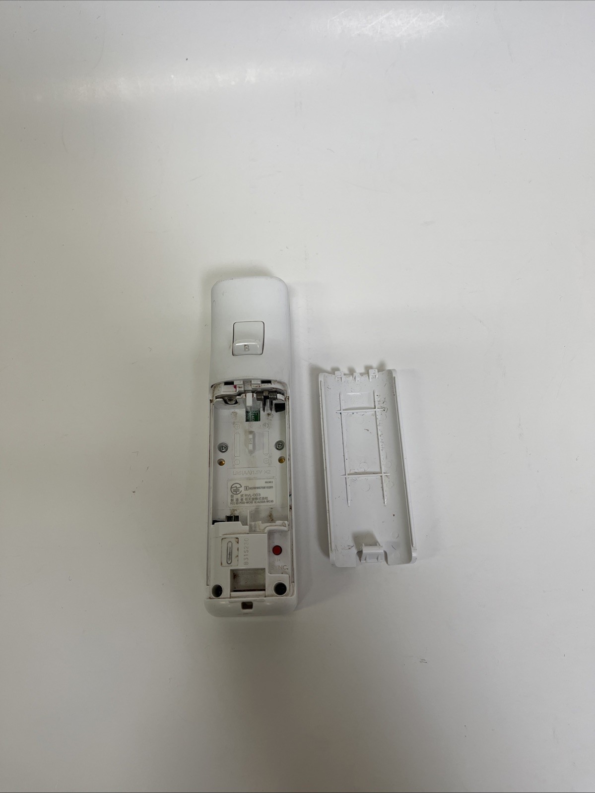 Nintendo Wii Console With Wiimote Controller, Nunchuck & Cords – Tested