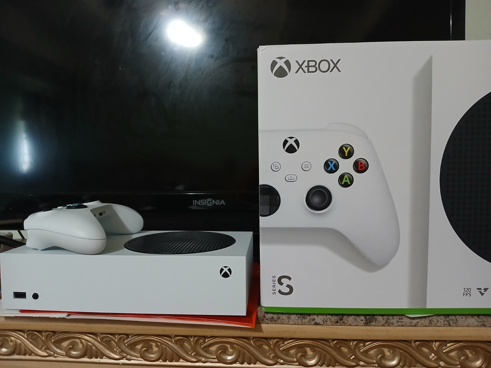 Xbox Series S Digital Edition 512 GB Console (With Original Box), only used once