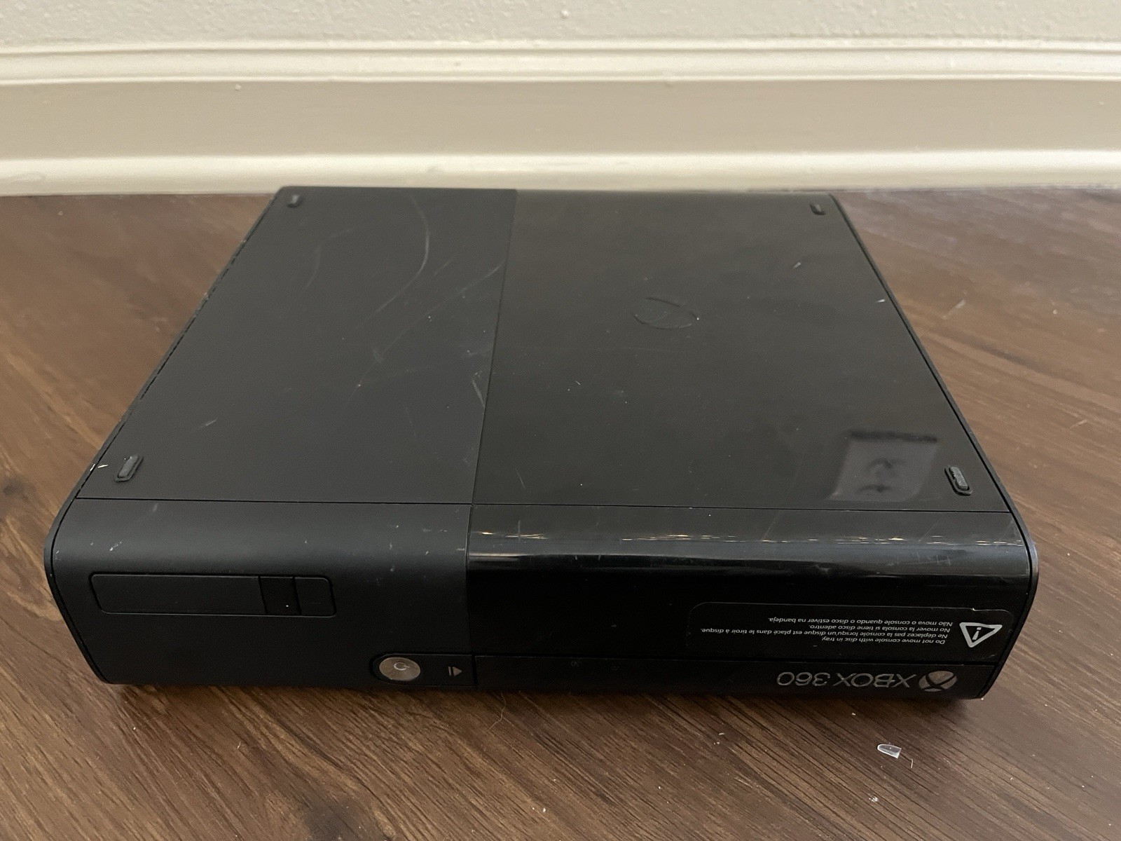 Xbox 360 E 250GB Bundle – Controllers + 320gb HDD – Tested