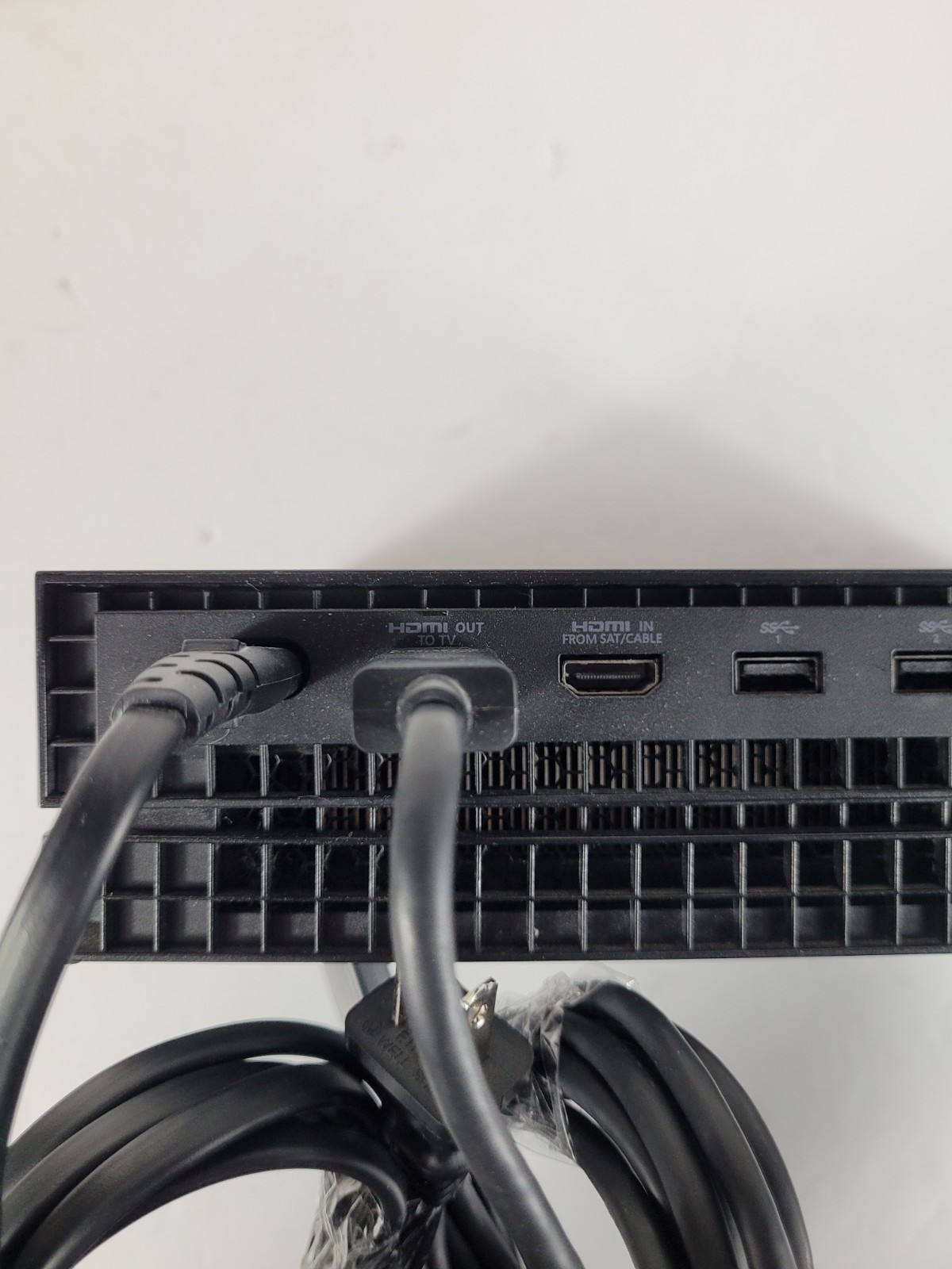 Microsoft Xbox One X (1787) 2017 1TB Console/ Controller/ HDMI/Power Cord TESTED