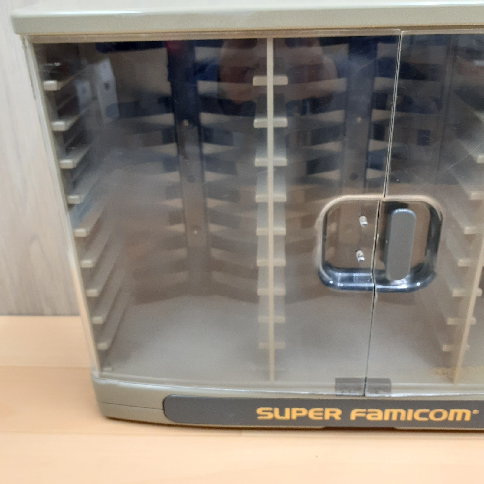 Japanese Super Famicom Cartridge Case 30 Storage Cace Rack Super World Nintendo