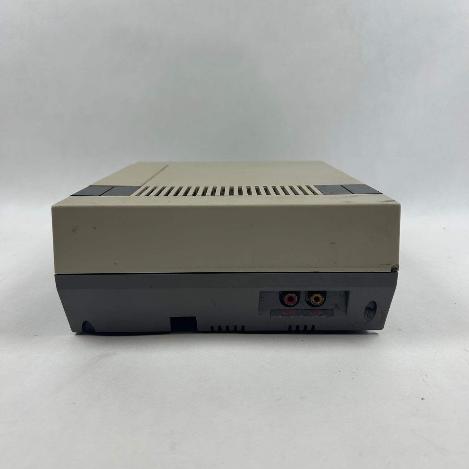 Broken Nintendo Entertainment System Console SNS-001 No Power