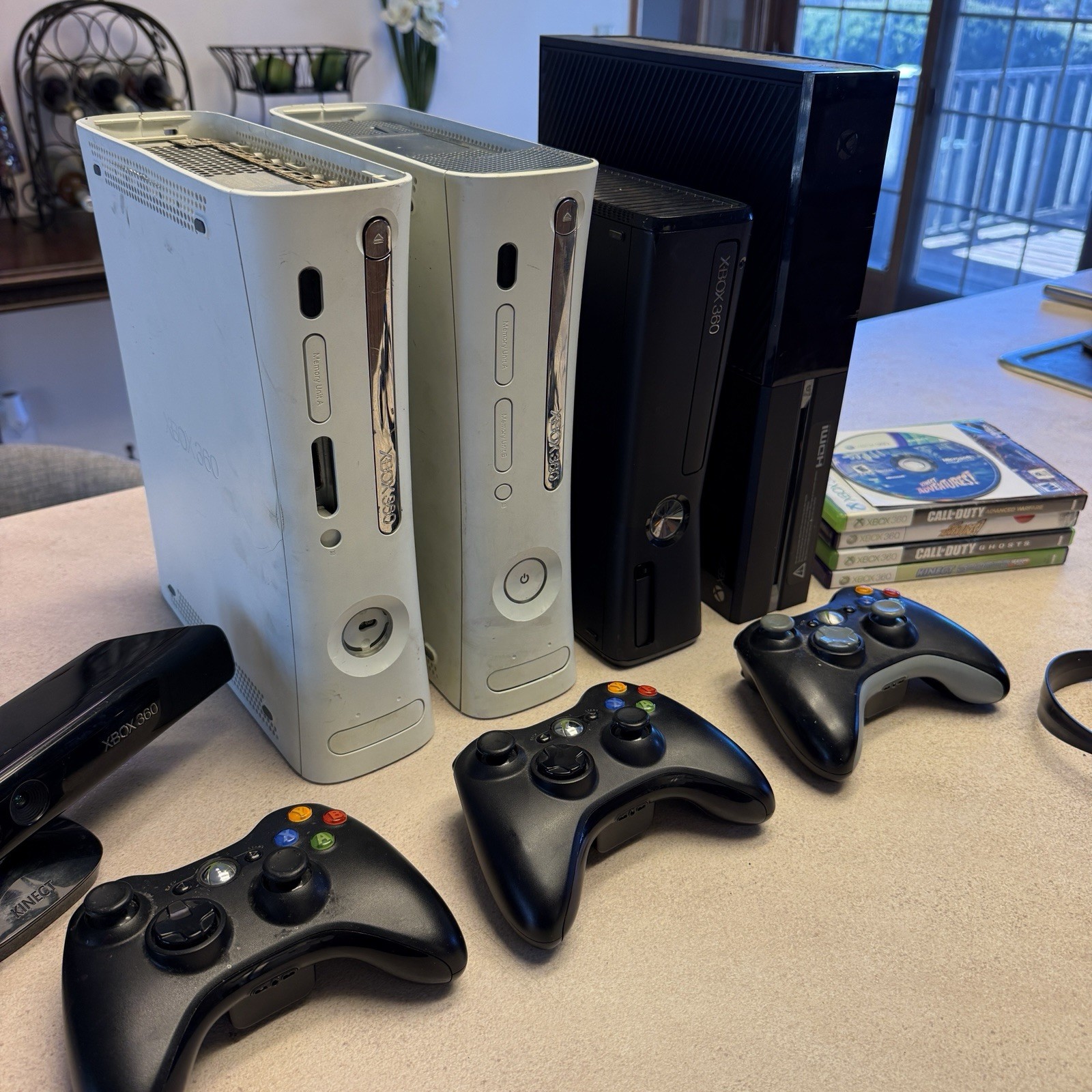 Untested Xbox One, 3 Xbox 360s, 3 Remotes , Kinect, Headset And Games Lot Bundle