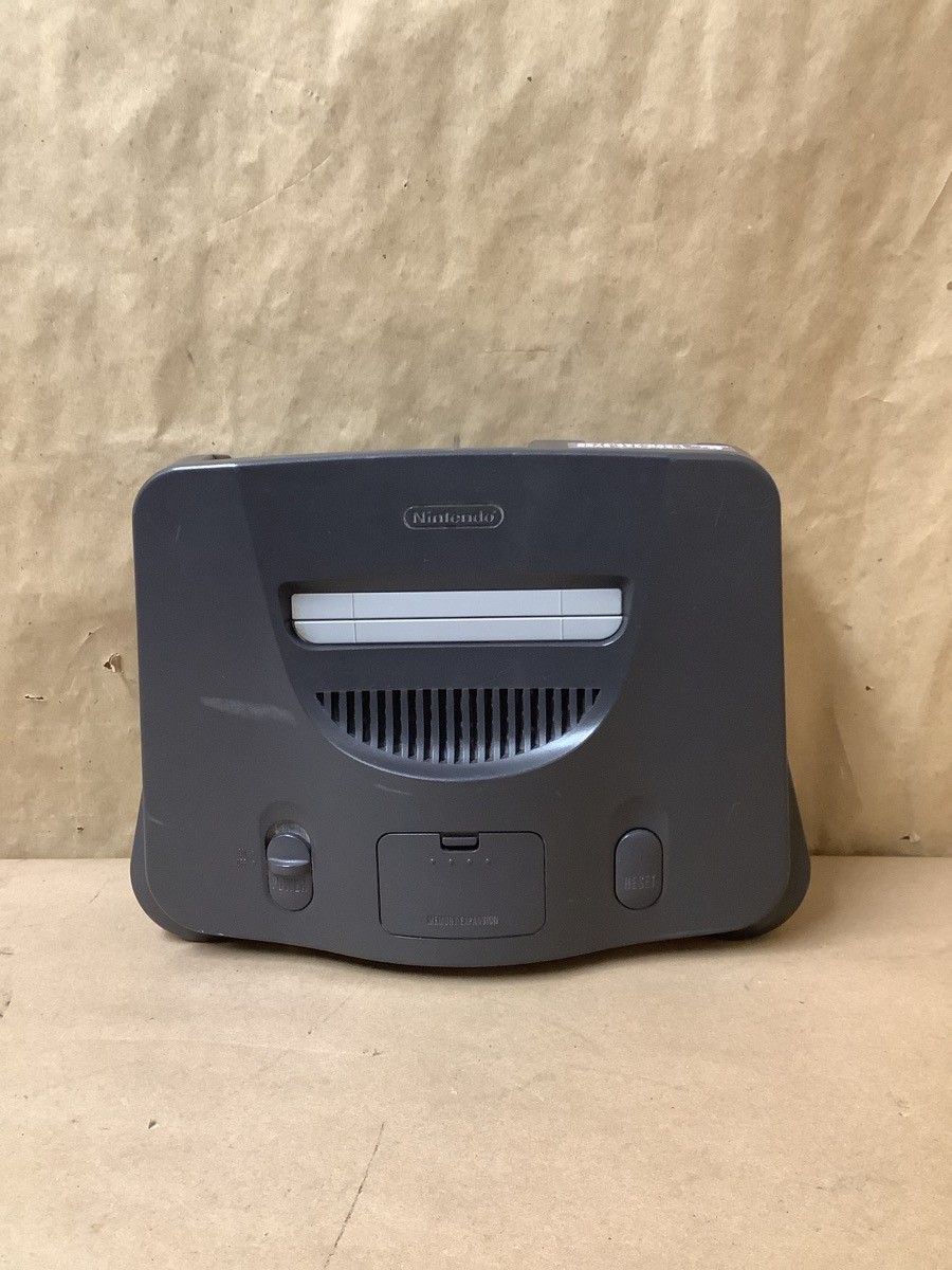 NINTENDO 64 SYSTEM CONSOLE NUS-001 (B42009734)