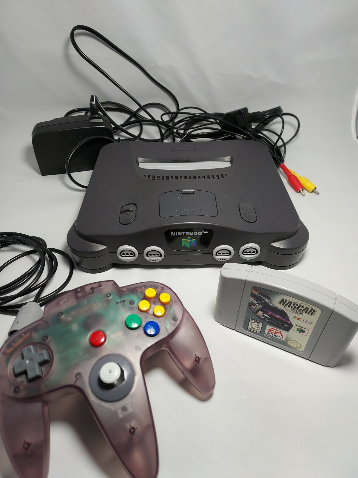 Nintendo 64 Console charcoal gray bundle with 9 games+2 controllers