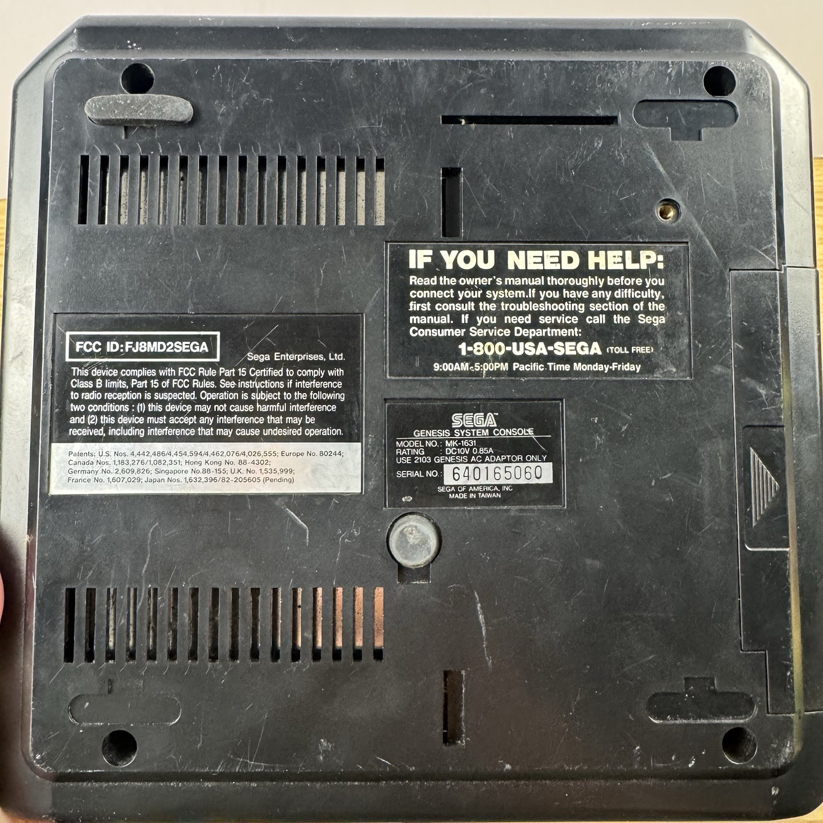 Sega Genesis 2 Black MK-1631 Video Game Console Turns On