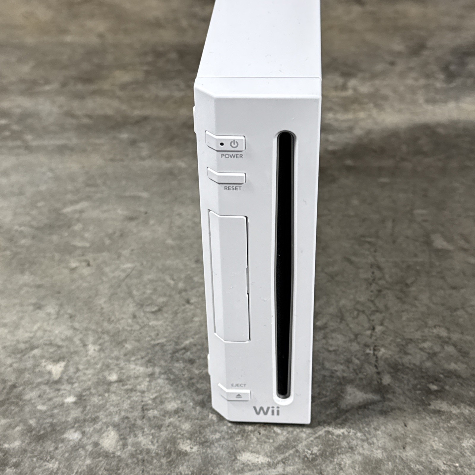 Nintendo Wii Backwards GameCube Compatible Console (RVL-001) + OEM Cables Tested