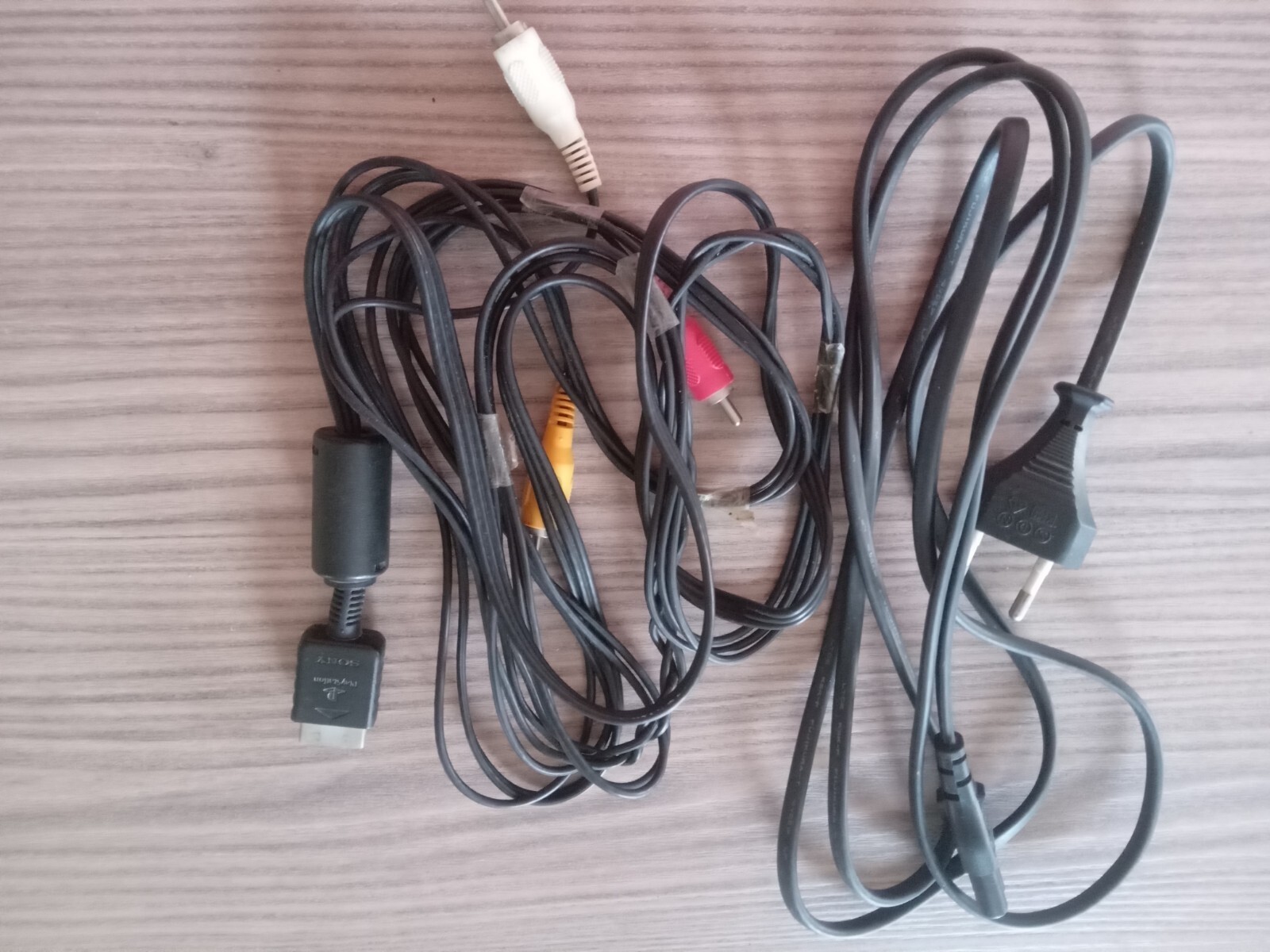 Sony PlayStation 2 PS2- SCPH -30003 Console 8MB Memory Card Japan Made Working