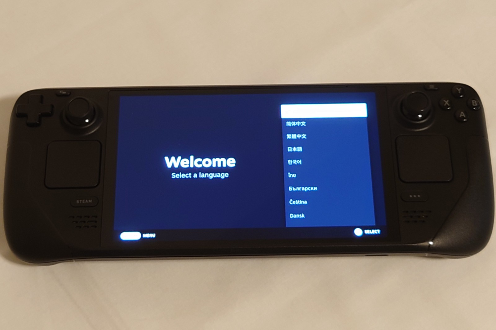 Valve Steam Deck OLED 1 TB w/ Handheld Case + Charger – Excellent Used Condition